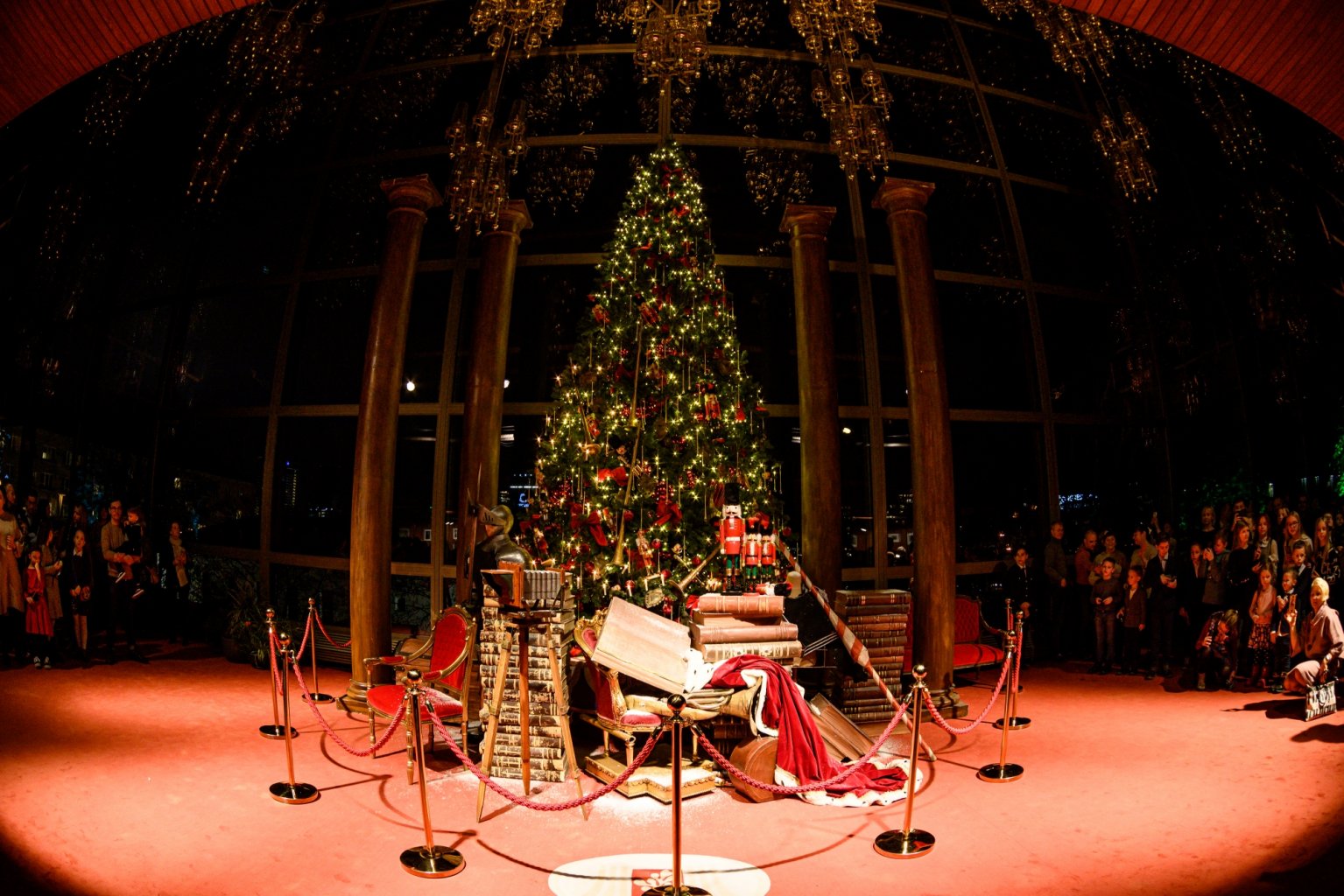 MANTAS PETRUŠKEVIČIUS: "Žmonės teatre linkę tikėti stebuklais"