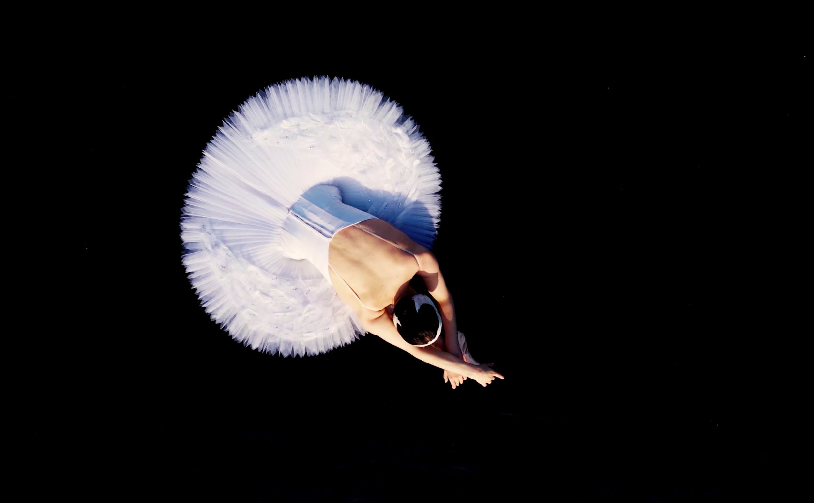 Mes grįžtame! LNOBT durys atsivers  koncertu „Baleto gala. Nepapasakotos istorijos“