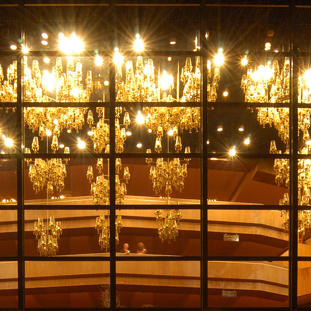 LNOBT žiūrovų dėmesiui!