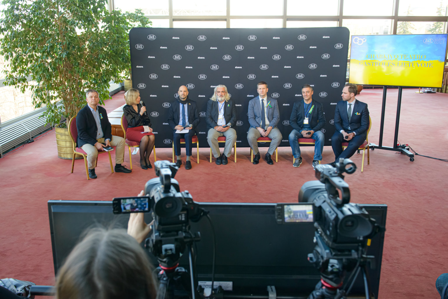 Tiesiai iš karo: LNOBT kvietimu gastroles rengia kolegos iš subombarduoto Charkivo 