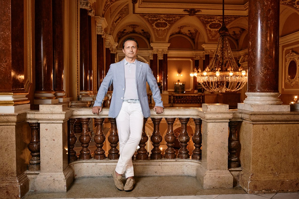 Choreografas MARIO RADAČOVSKY: „Sugrįžti į Lietuvą mums – didelė garbė”