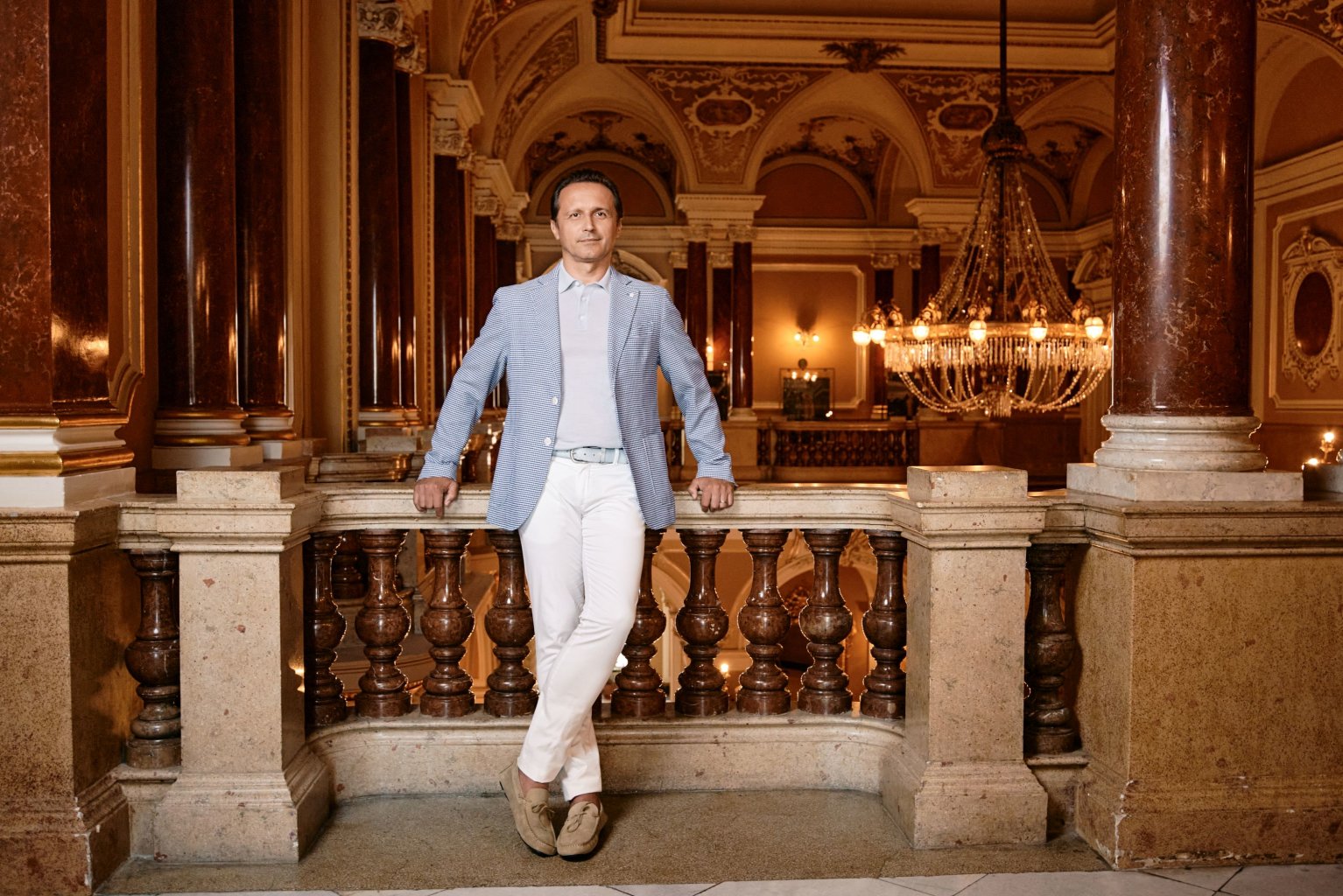 Choreografas MARIO RADAČOVSKY: „Sugrįžti į Lietuvą mums – didelė garbė”