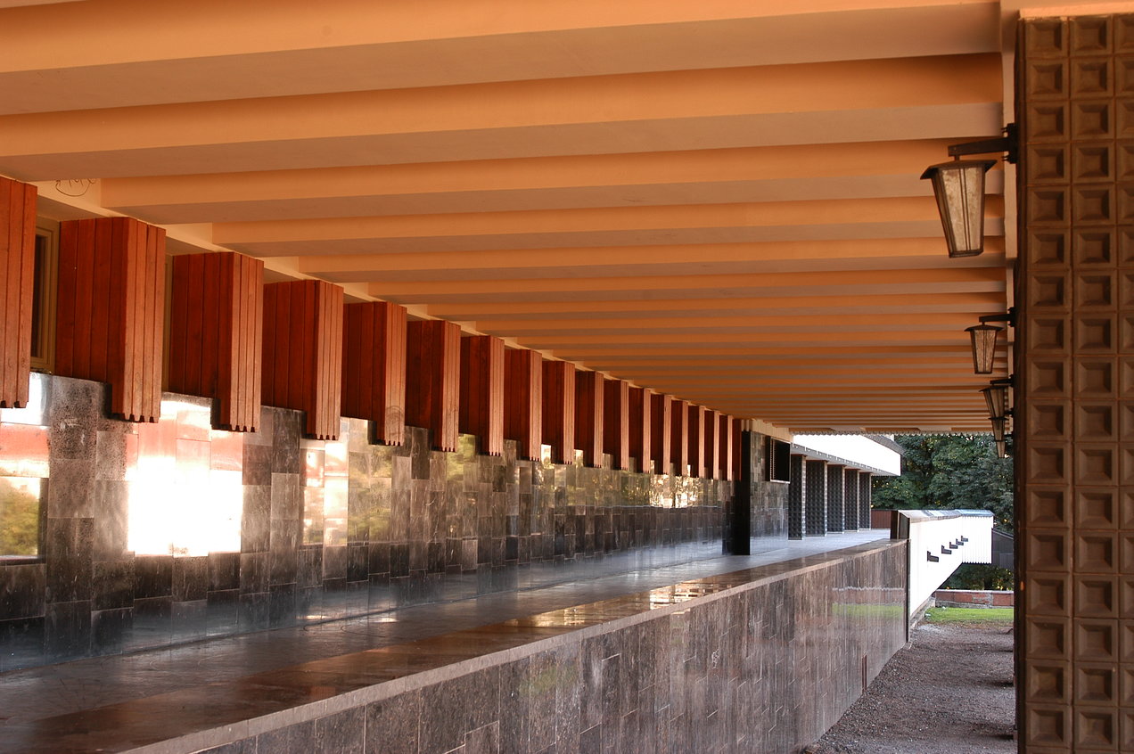 Keičiasi kasų darbo laikas