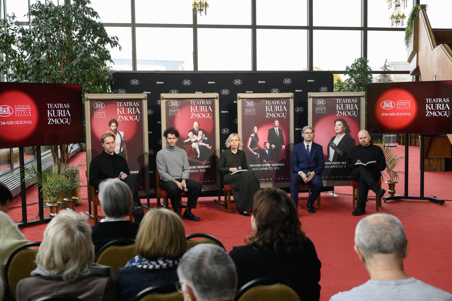 Startui ruošiasi ilgai lauktas LNOBT sezonas: dėmesys – teatrą kuriantiems žmonėms