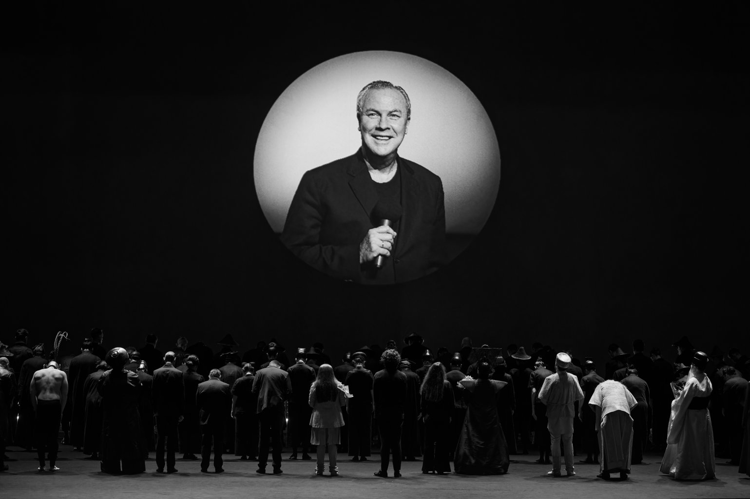 Pirmieji „Turandot“ spektakliai be scenos architekto R. Wilsono