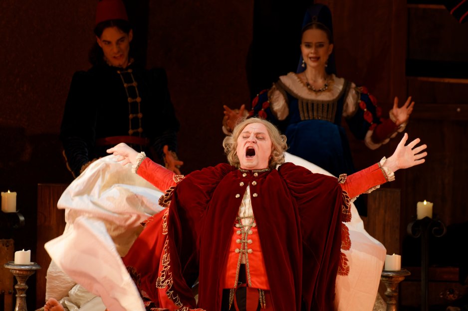 Operų triptikas: Skraistė | Sesuo Andželika | Džanis Skikis - 6