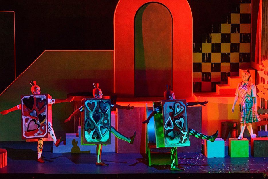 Alice in Wonderland - 3