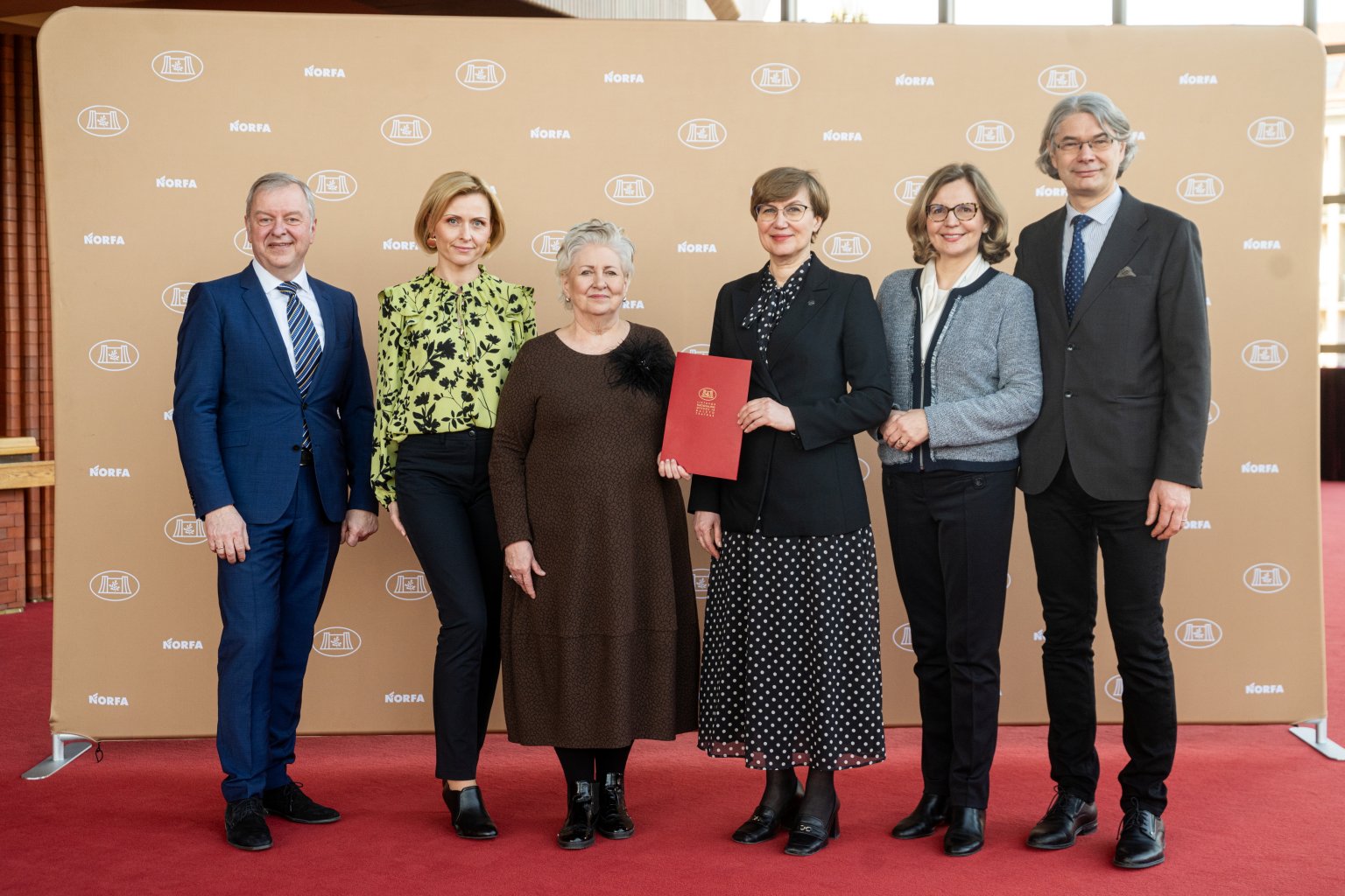 LNOBT ir Balstogės teatras pasirašė ketinimą bendradarbiauti