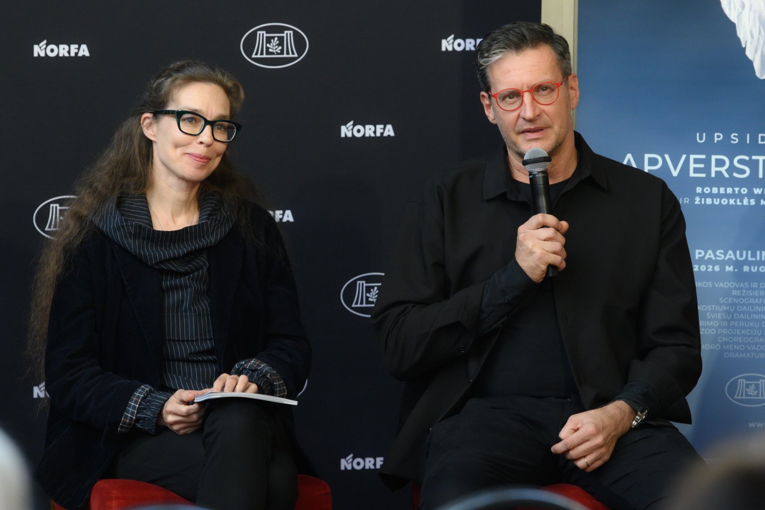 Opera „Apversta tikrovė“ publiką kviečia atvirumo kelionei 